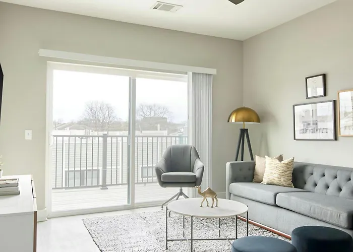 Sonder By Marriott Bonvoy Belcourt Apartments Hillsboro Village